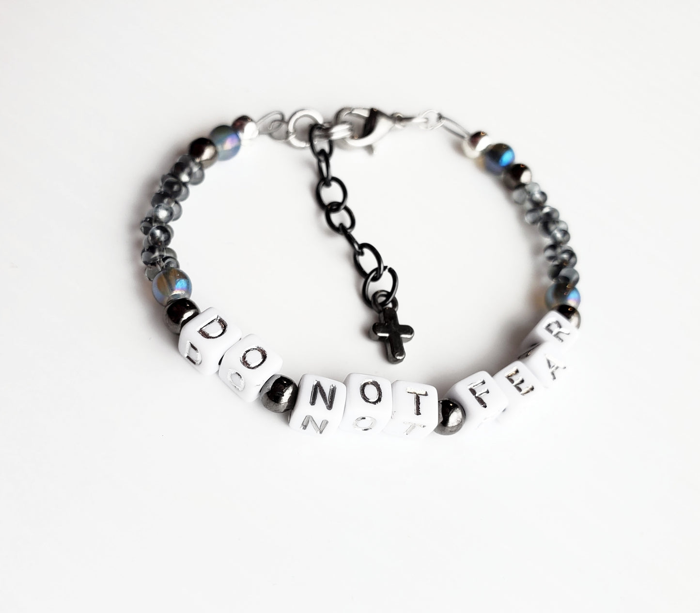 Do not fear Single Strand Bracelet