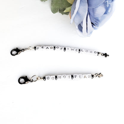 Do Not Fear Word Charm Clip-on