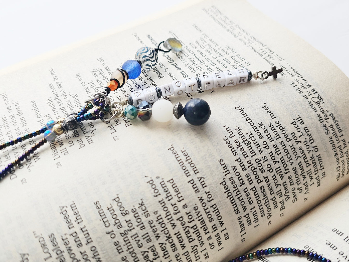 Fighting Fear Single Strand Beaded Bookmark